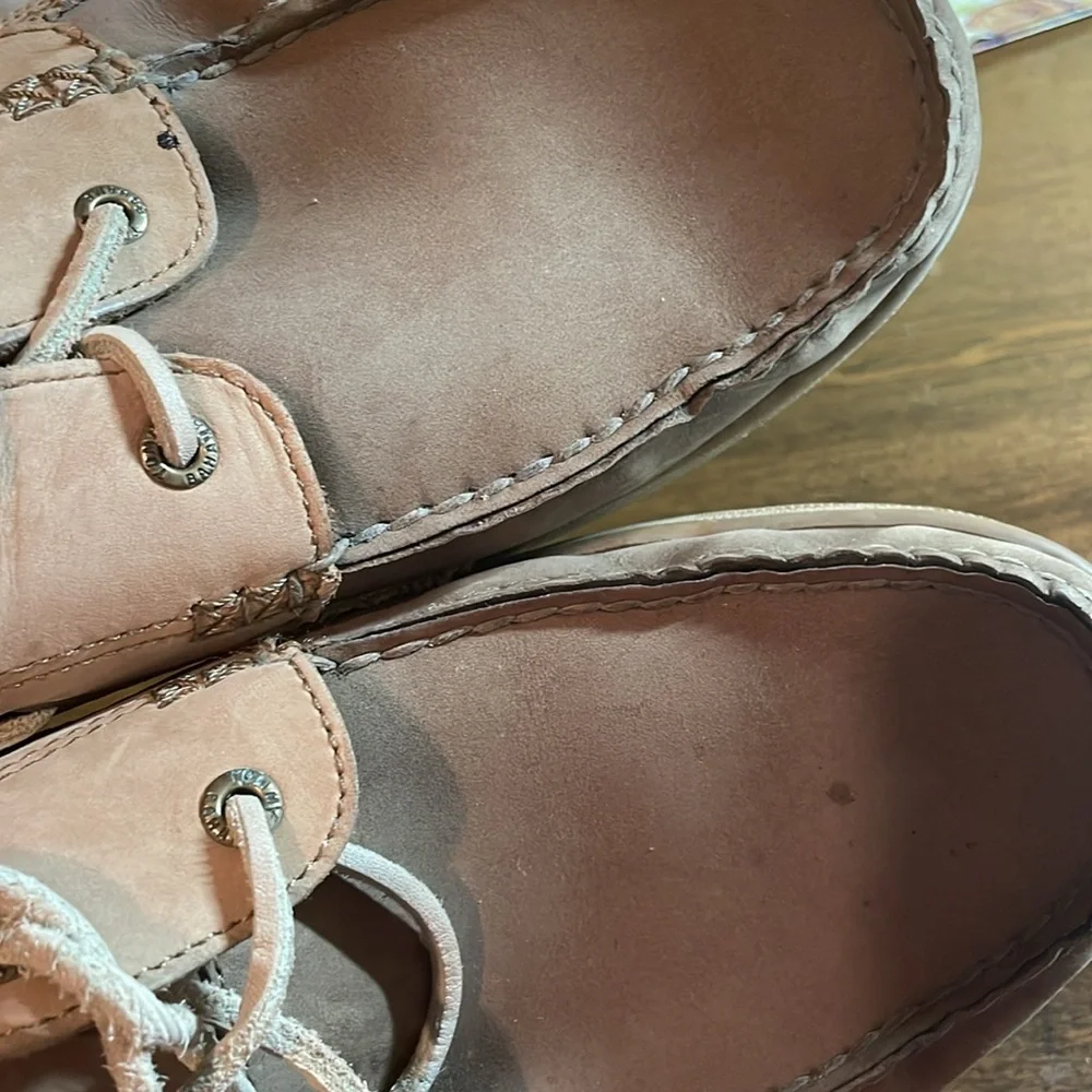 Tommy Bahama Shoes Size 13 M Classic Boat Lace Up Tan Two Tone Leather Loafers